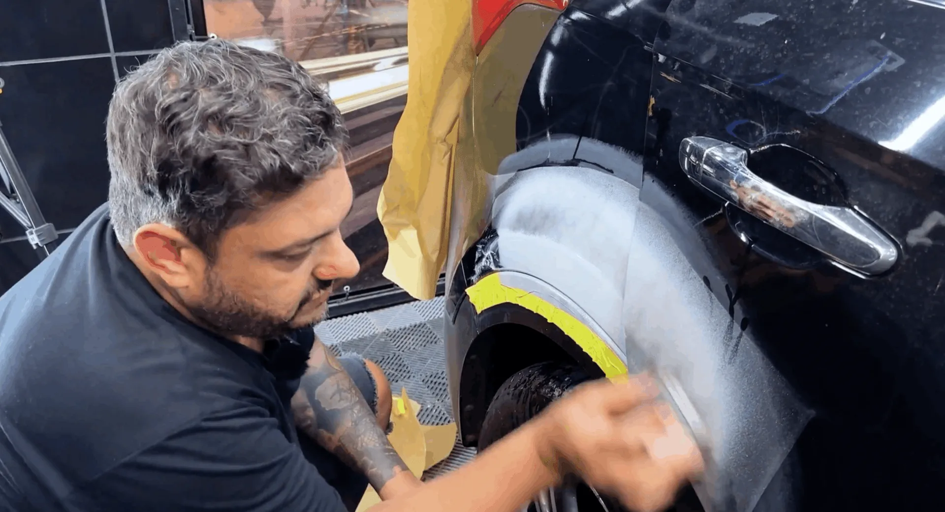 Lixamento e primer no Creta